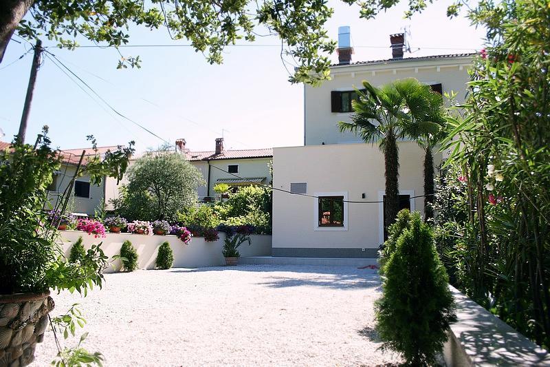 Aparthotel Gimi Mošćenička Draga Extérieur photo